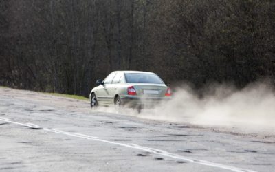 Why It’s Important to Avoid Potholes While Driving in Houston, Texas
